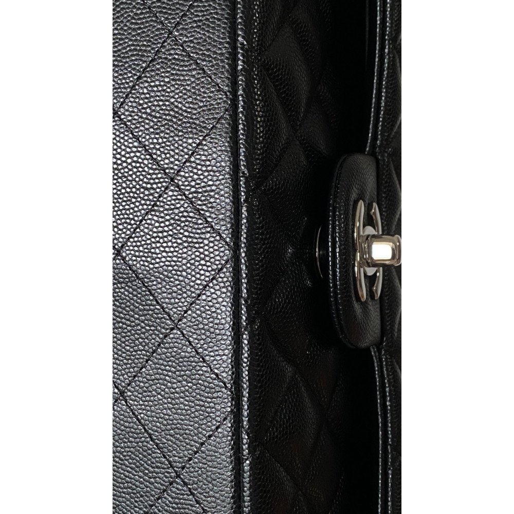 Chanel Classic Flap 25cm medium handbag!