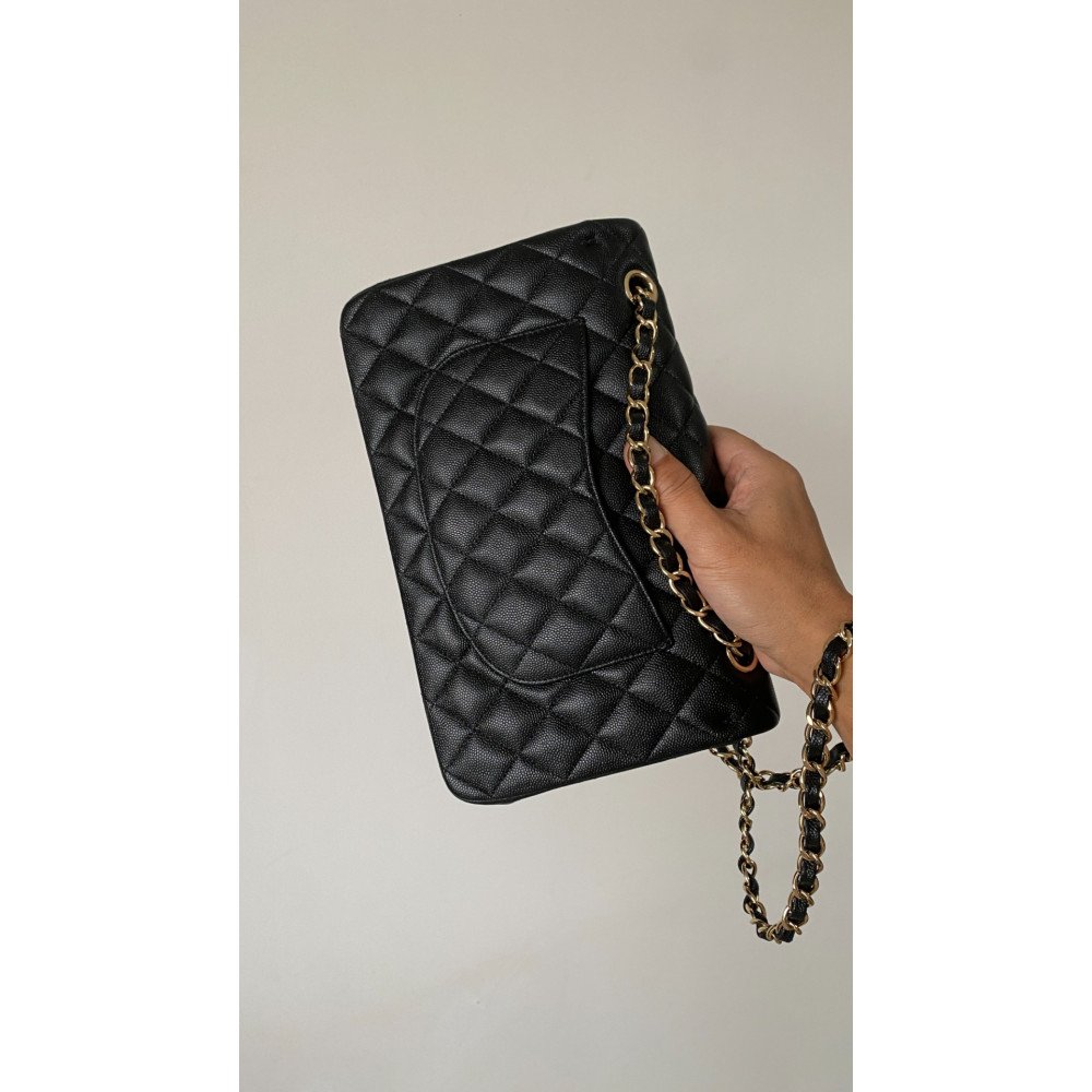 Chanel Classic Flap 25cm medium handbag!