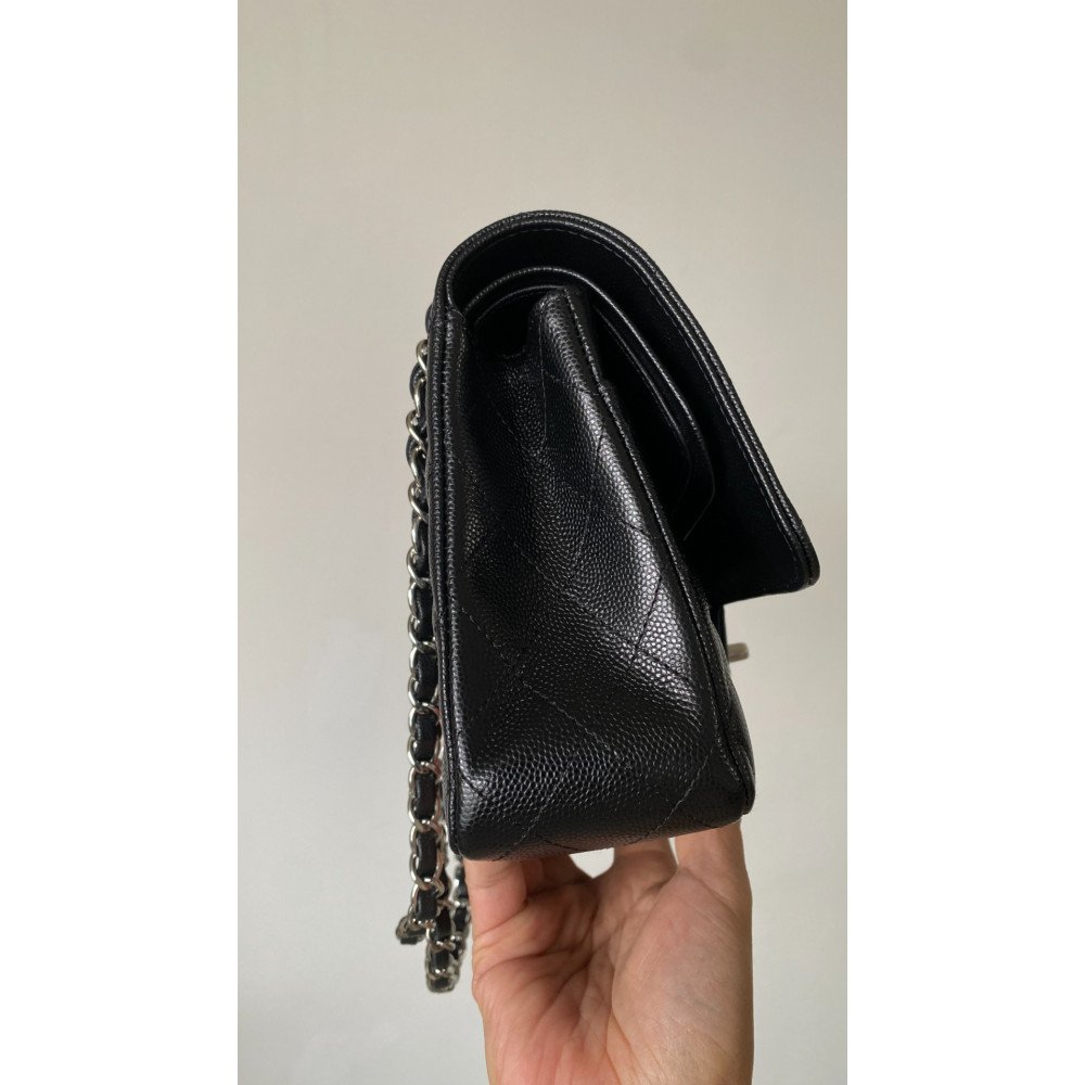 Chanel Classic Flap 25cm medium handbag!