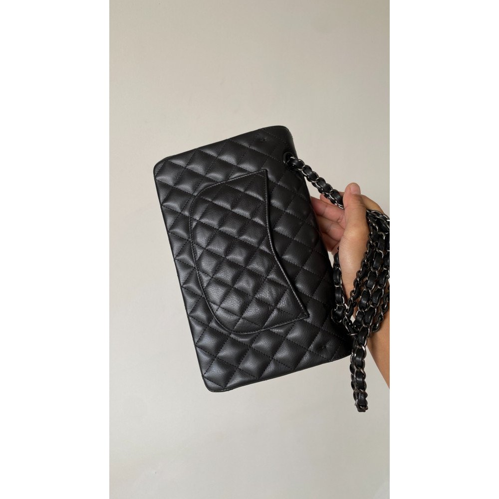 Chanel Classic Flap 25cm medium handbag!