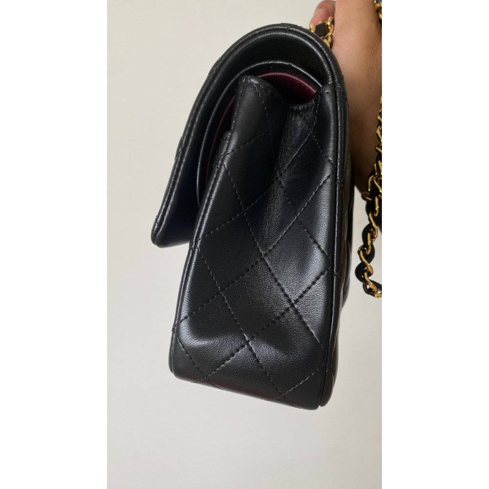 Chanel Classic Flap 25cm medium handbag!