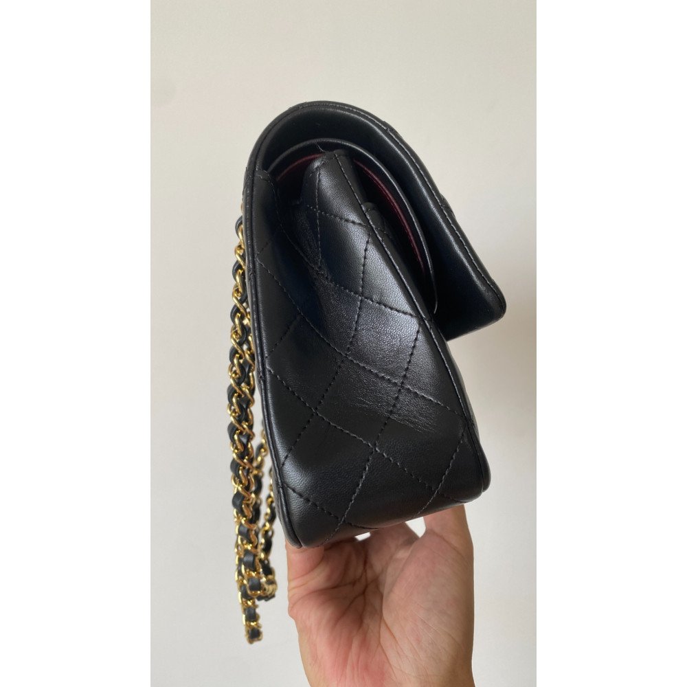 Chanel Classic Flap 25cm medium handbag!