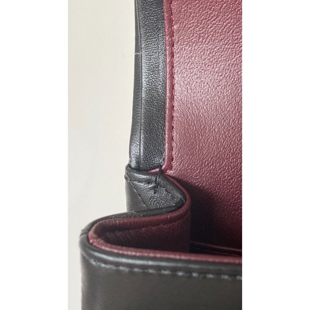 Chanel Classic Flap 25cm medium handbag!