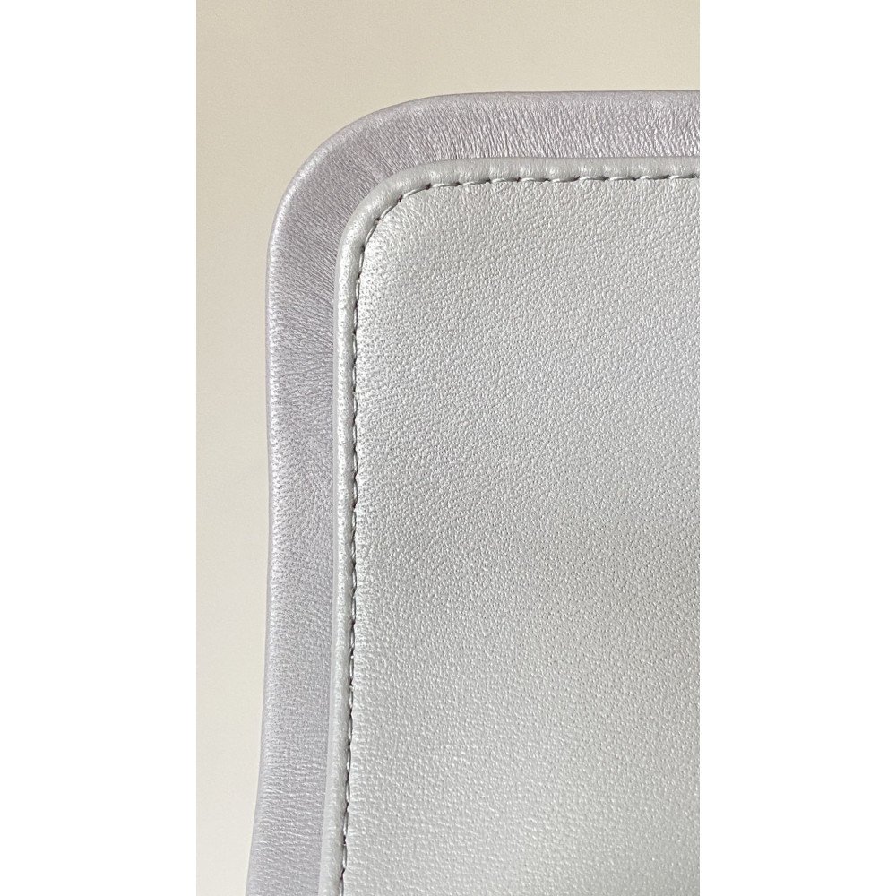 Chanel Classic Flap 25cm medium handbag!