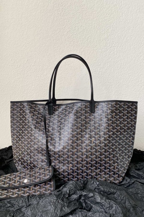 Goyard Dog-Teeth Tote Bag! 