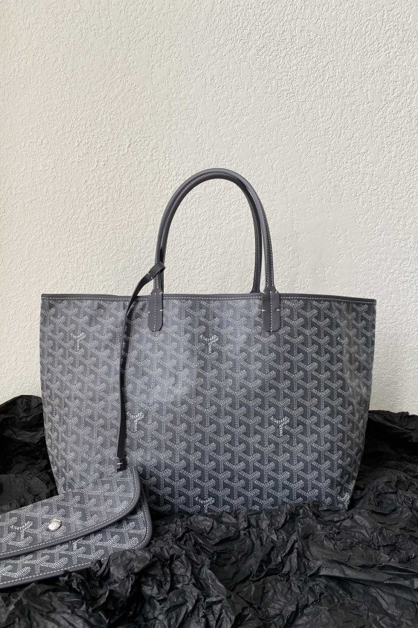 Goyard Dog-Teeth Tote Bag! 