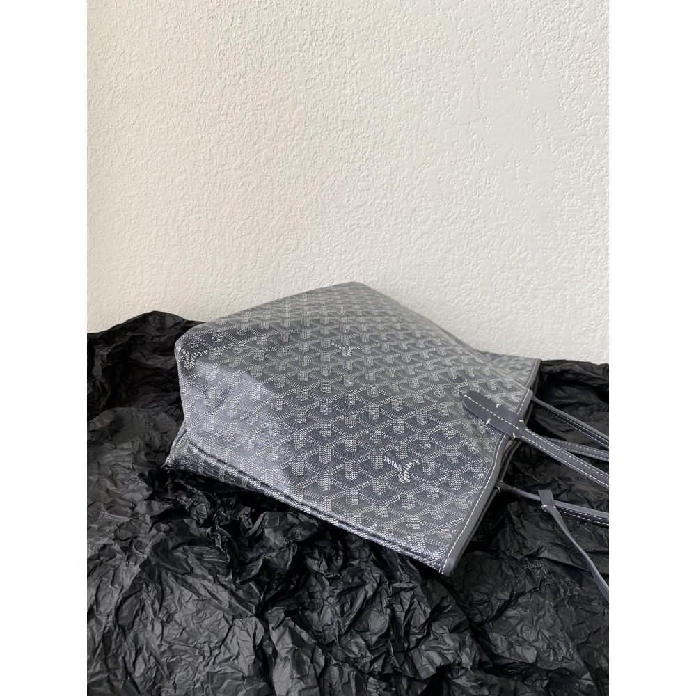 Goyard Dog-Teeth Tote Bag! 