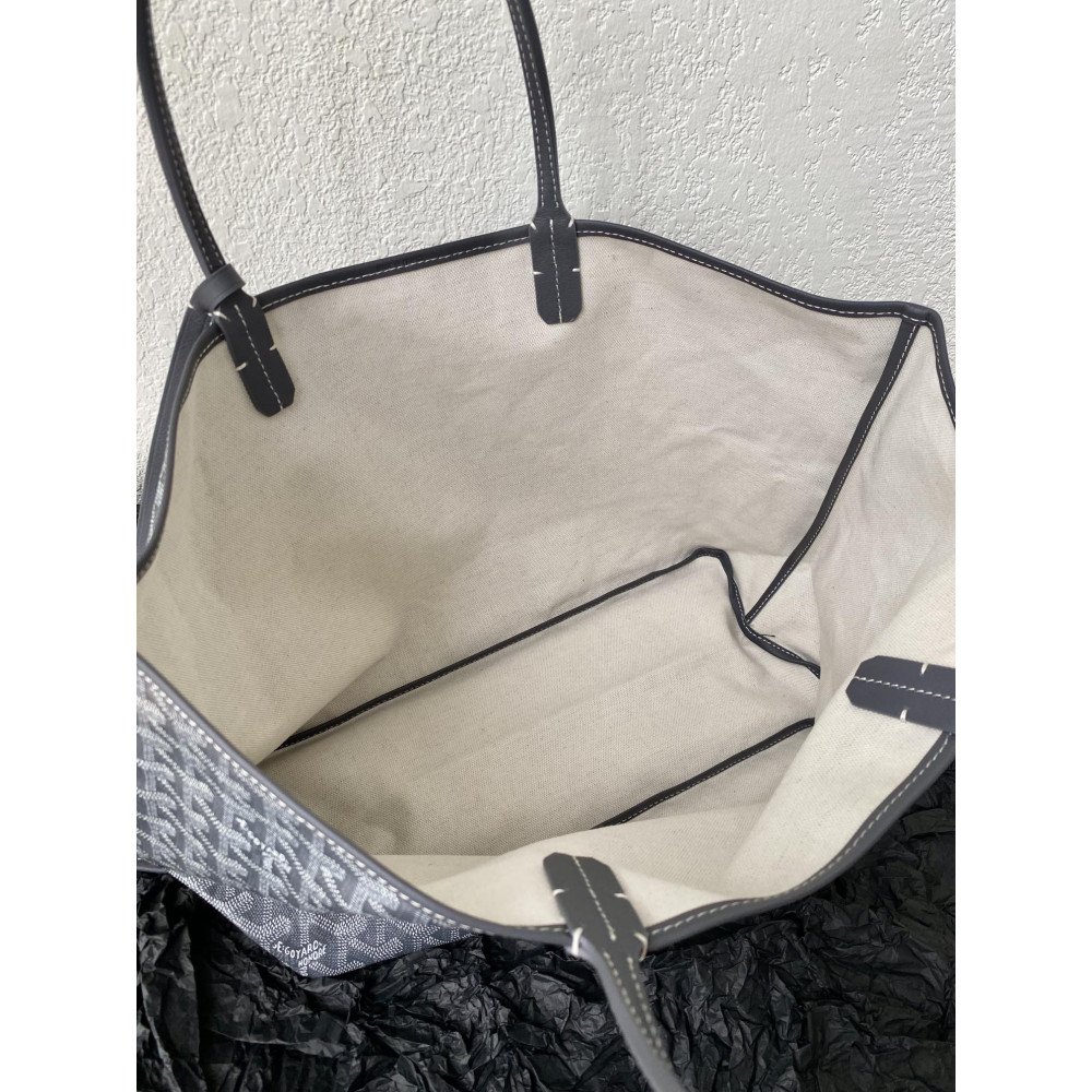 Goyard Dog-Teeth Tote Bag! 