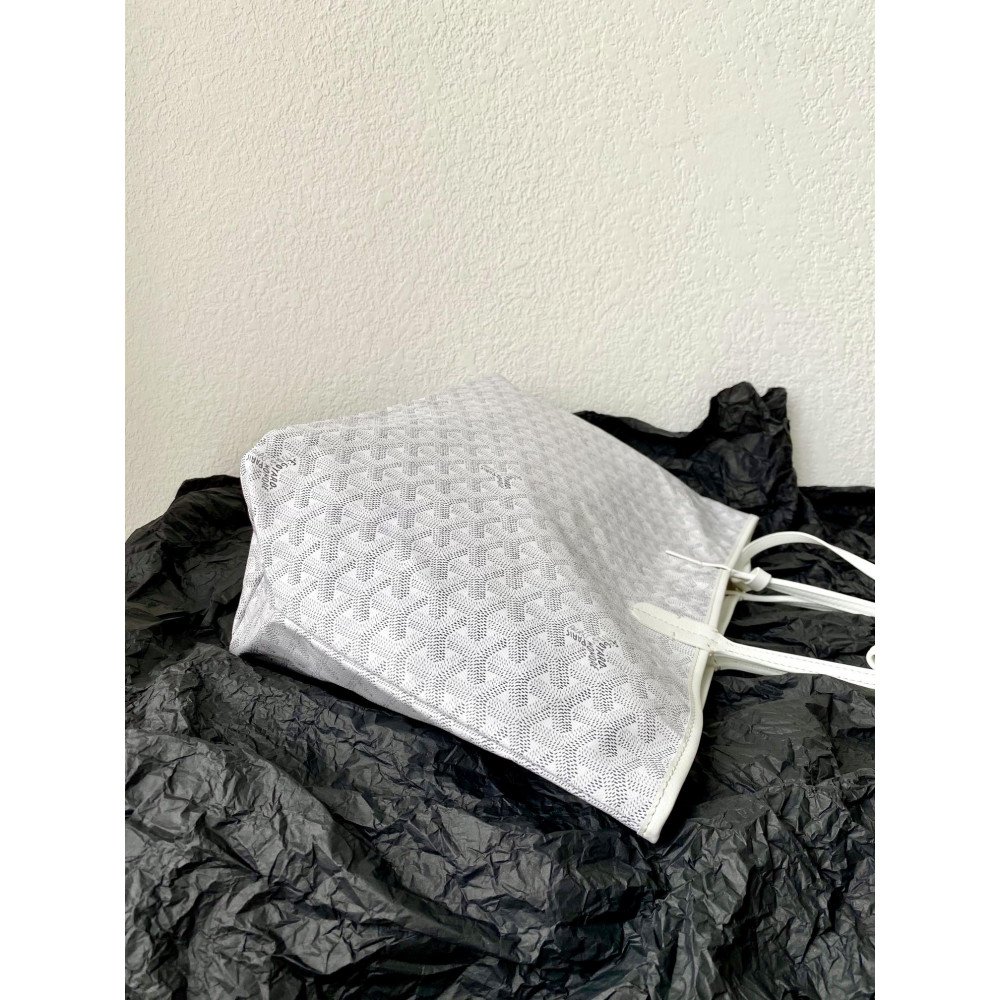 Goyard Dog-Teeth Tote Bag! 