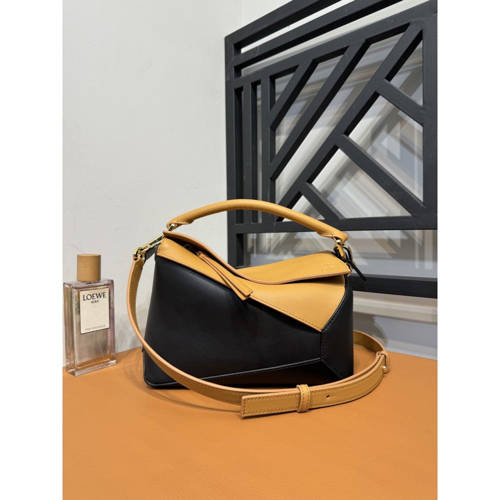 LOEWE New Puzzle Bag – Small LOEWE New Puzzle Bag – Small