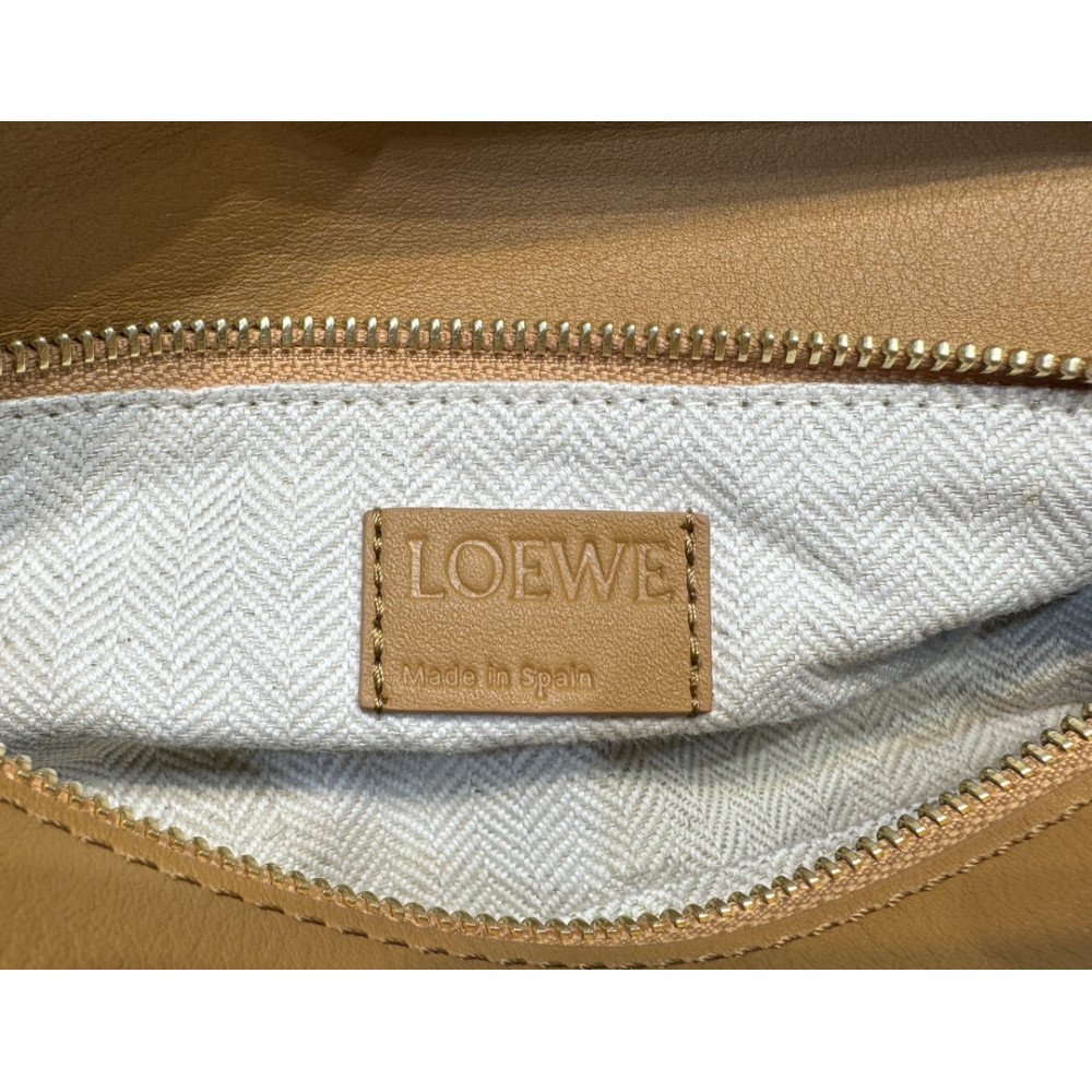 LOEWE New Puzzle Bag – Small LOEWE New Puzzle Bag – Small