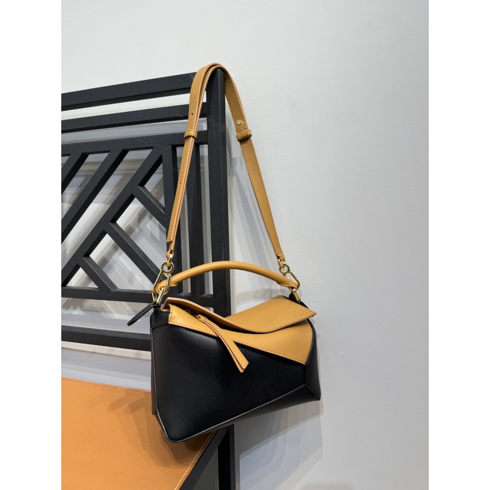 LOEWE New Puzzle Bag – Small LOEWE New Puzzle Bag – Small