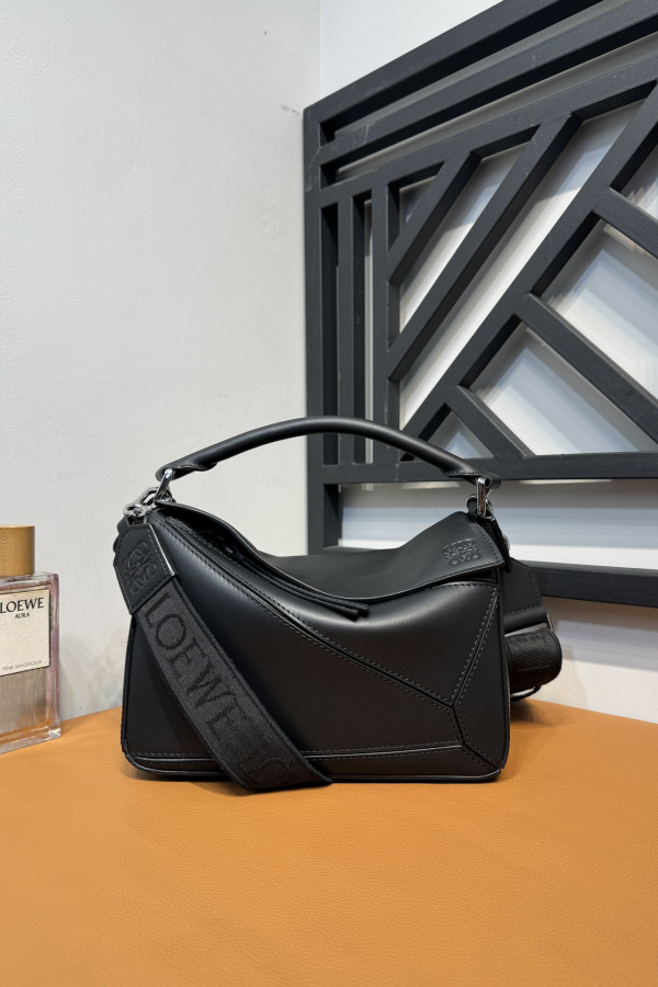 LOEWE Puzzle Bag with Jacquard Letter Strap! 