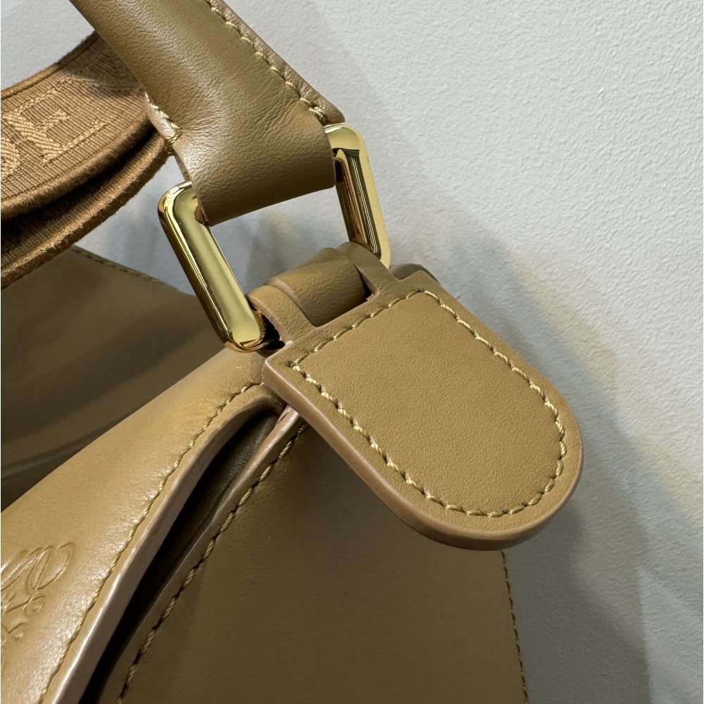 LOEWE Puzzle Bag with Jacquard Letter Strap! LOEWE Puzzle Bag with Jacquard Letter Strap!
