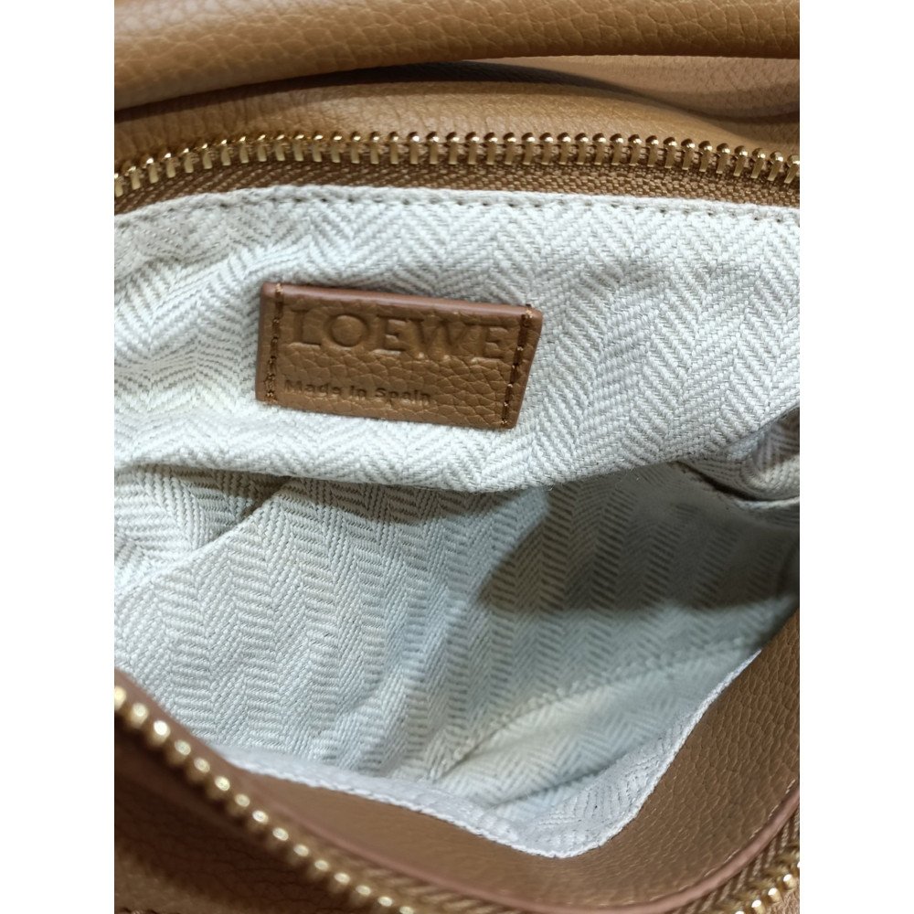 LOEWE New Puzzle Bag – Small Toffee Brown! LOEWE New Puzzle Bag – Small Toffee Brown!