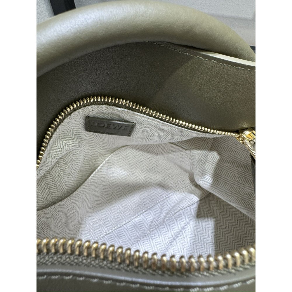 LOEWE New Puzzle Bag – Small Dark Khaki Green! LOEWE New Puzzle Bag – Small Dark Khaki Green!