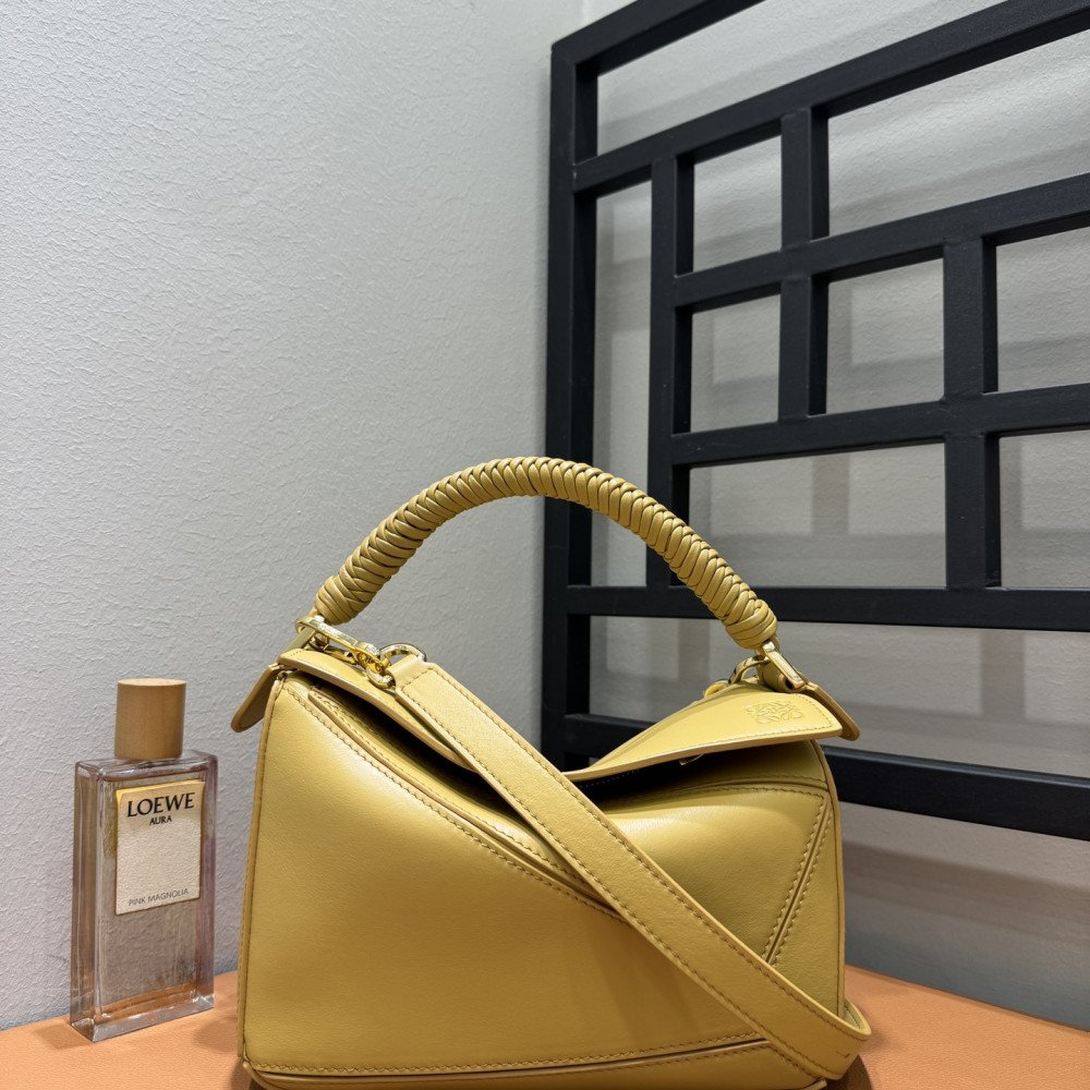 LOEWE New Woven-Handle Puzzle Bag!