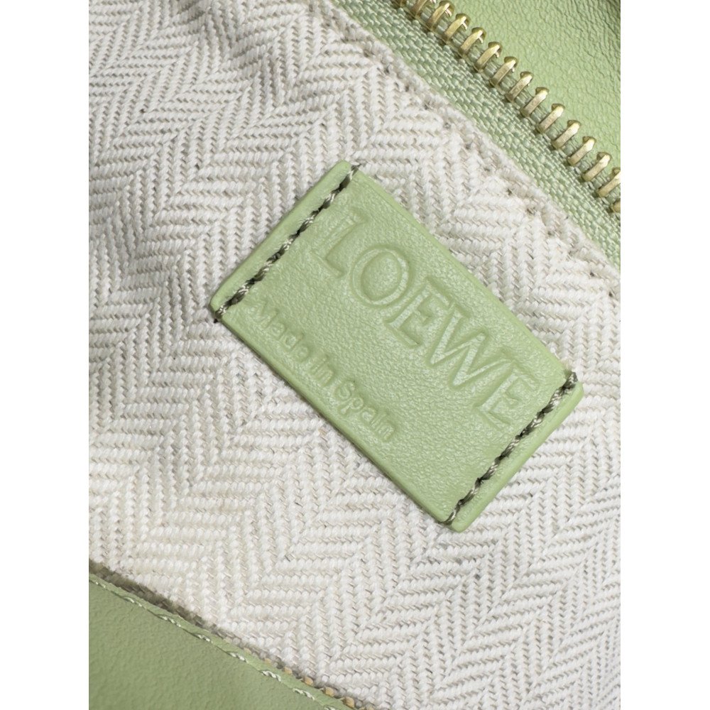 LOEWE New Puzzle Bag – Small Pale Pear Green! LOEWE New Puzzle Bag – Small Pale Pear Green!