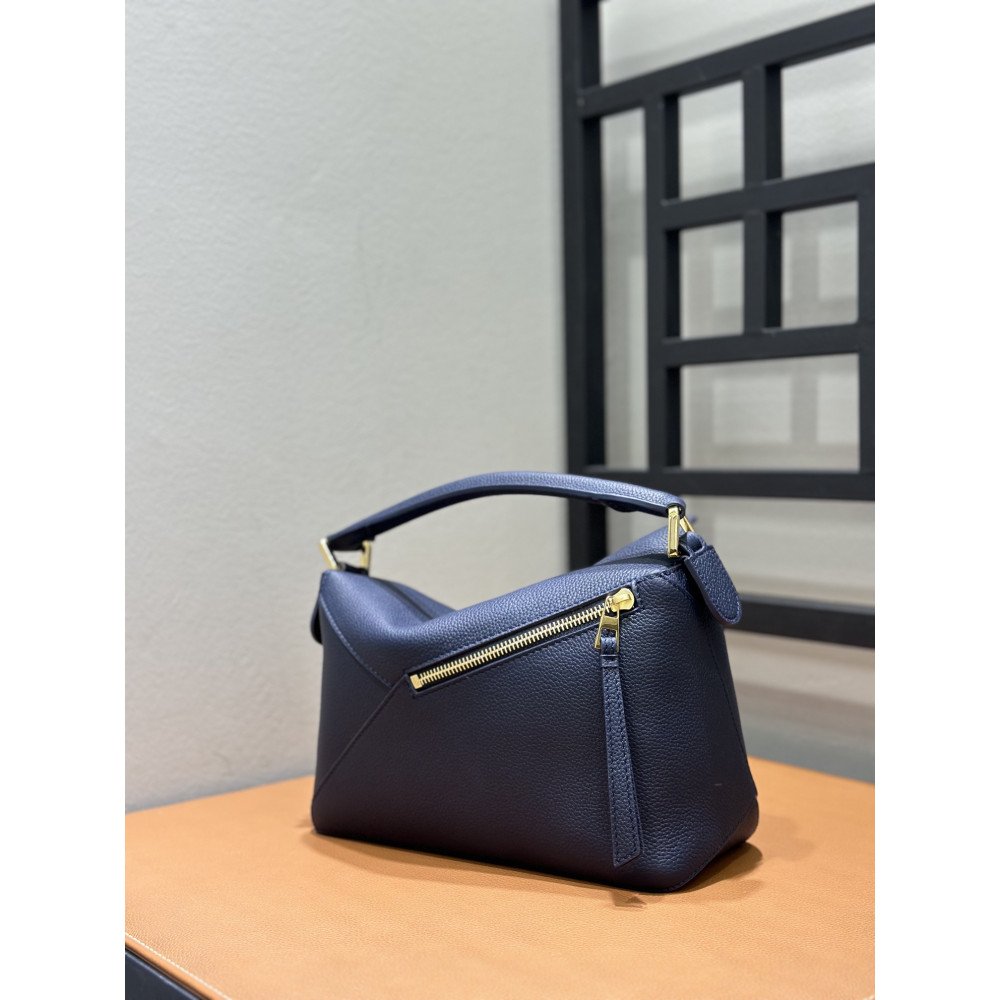 LOEWE New Puzzle Bag – Small Deep Navy Blue! LOEWE New Puzzle Bag – Small Deep Navy Blue!