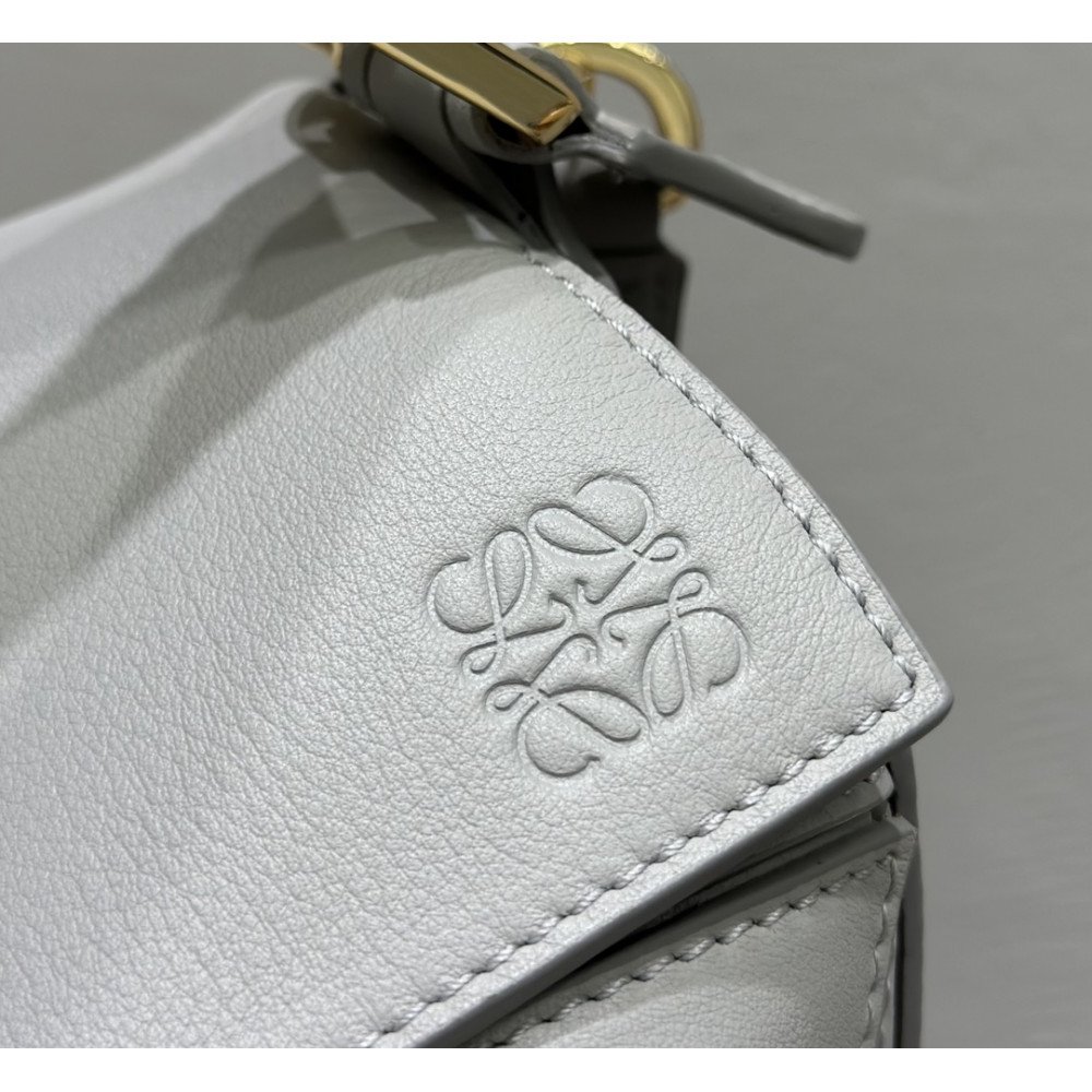 LOEWE New Woven-Handle Puzzle Bag! LOEWE New Woven-Handle Puzzle Bag!