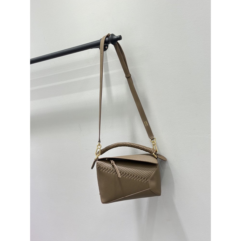LOEWE Special Edition puzzle Bag! LOEWE Special Edition puzzle Bag!