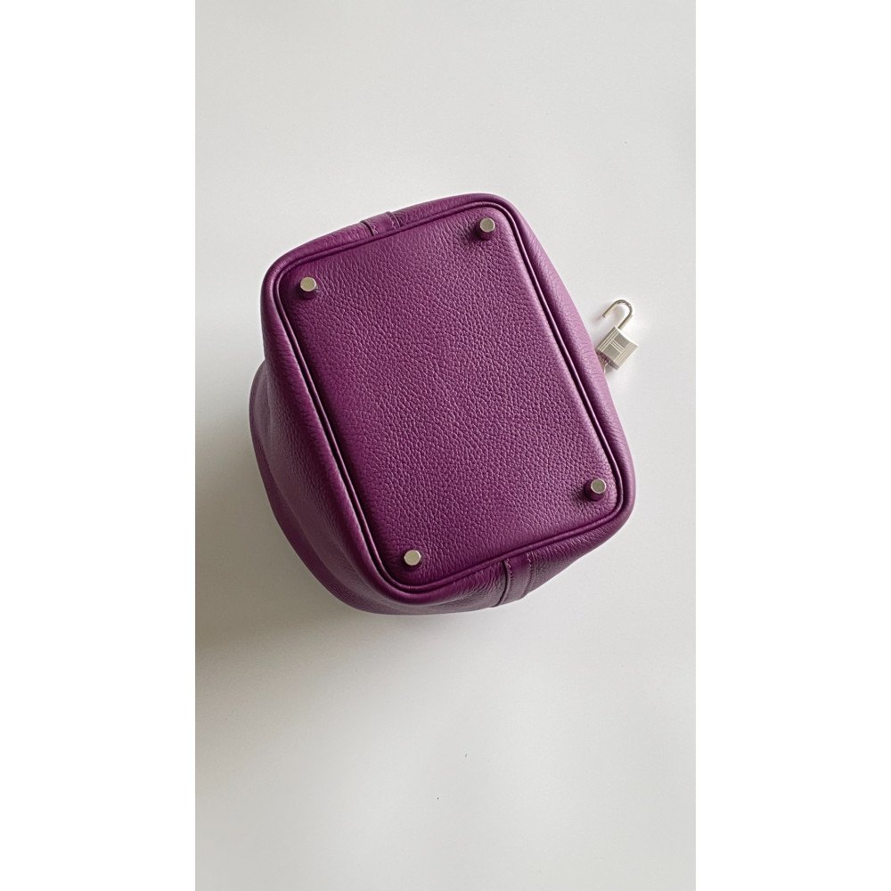 Hermès Picotin Lock Bag 18cm – P9 Sea Anemone Purple Hermès Picotin Lock Bag 18cm – P9 Sea Anemone Purple