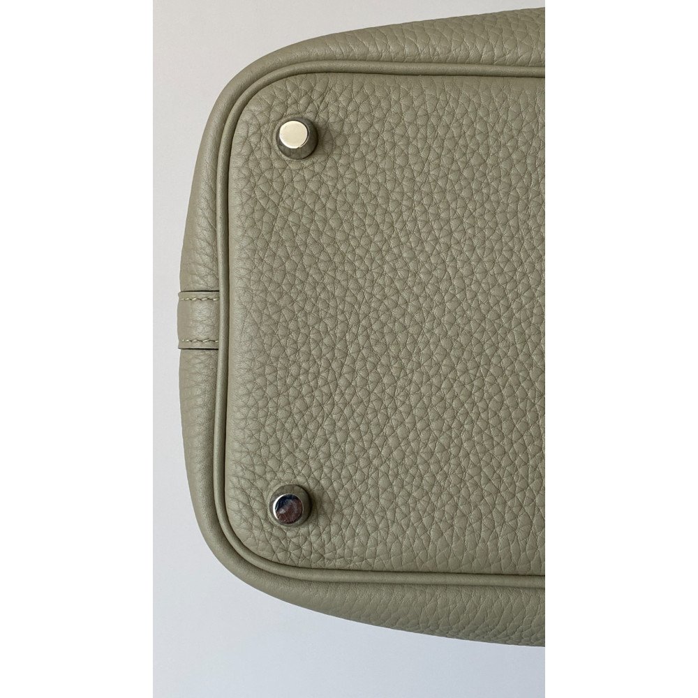 Hermès Picotin Lock Bag 18cm – Q1 Sage Green Hermès Picotin Lock Bag 18cm – Q1 Sage Green