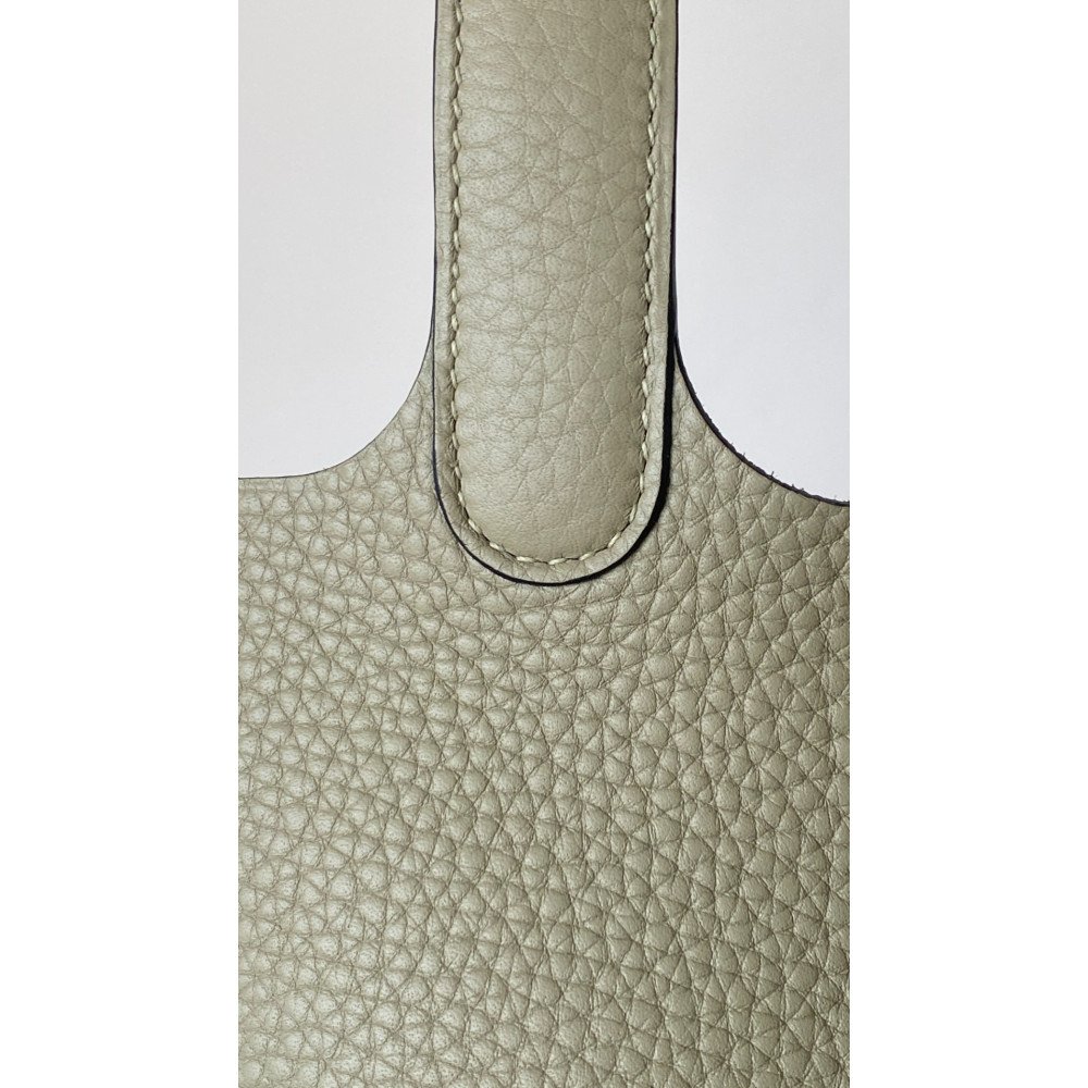 Hermès Picotin Lock Bag 18cm – Q1 Sage Green Hermès Picotin Lock Bag 18cm – Q1 Sage Green