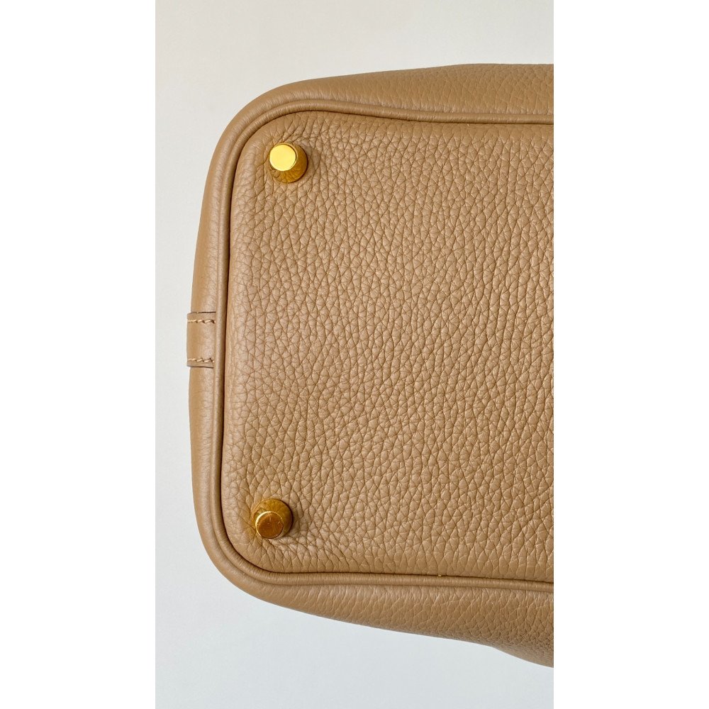 Hermès Picotin Lock Bag 18cm –D0 Weimaraner Beige Hermès Picotin Lock Bag 18cm –D0 Weimaraner Beige