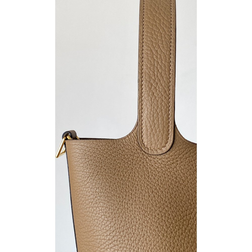 Hermès Picotin Lock Bag 18cm –D0 Weimaraner Beige Hermès Picotin Lock Bag 18cm –D0 Weimaraner Beige