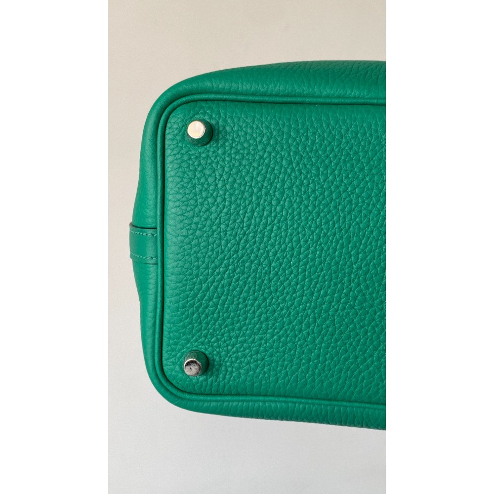 Hermès Picotin Lock Bag 18cm – U4 Velvet Green Hermès Picotin Lock Bag 18cm – U4 Velvet Green
