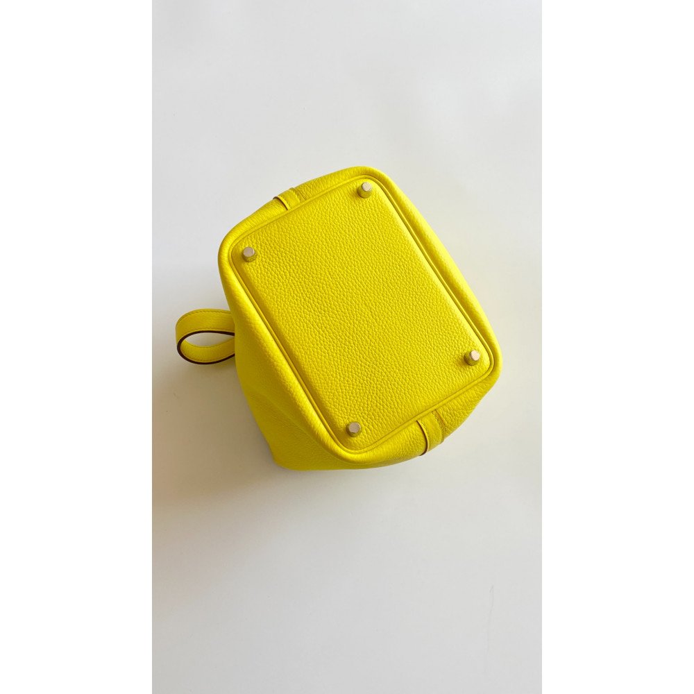 Hermès Picotin Lock Bag 18cm – 9R Lemon Yellow Hermès Picotin Lock Bag 18cm – 9R Lemon Yellow