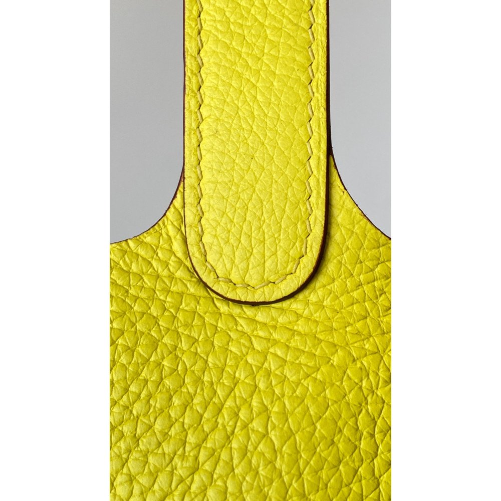 Hermès Picotin Lock Bag 18cm – 9R Lemon Yellow Hermès Picotin Lock Bag 18cm – 9R Lemon Yellow