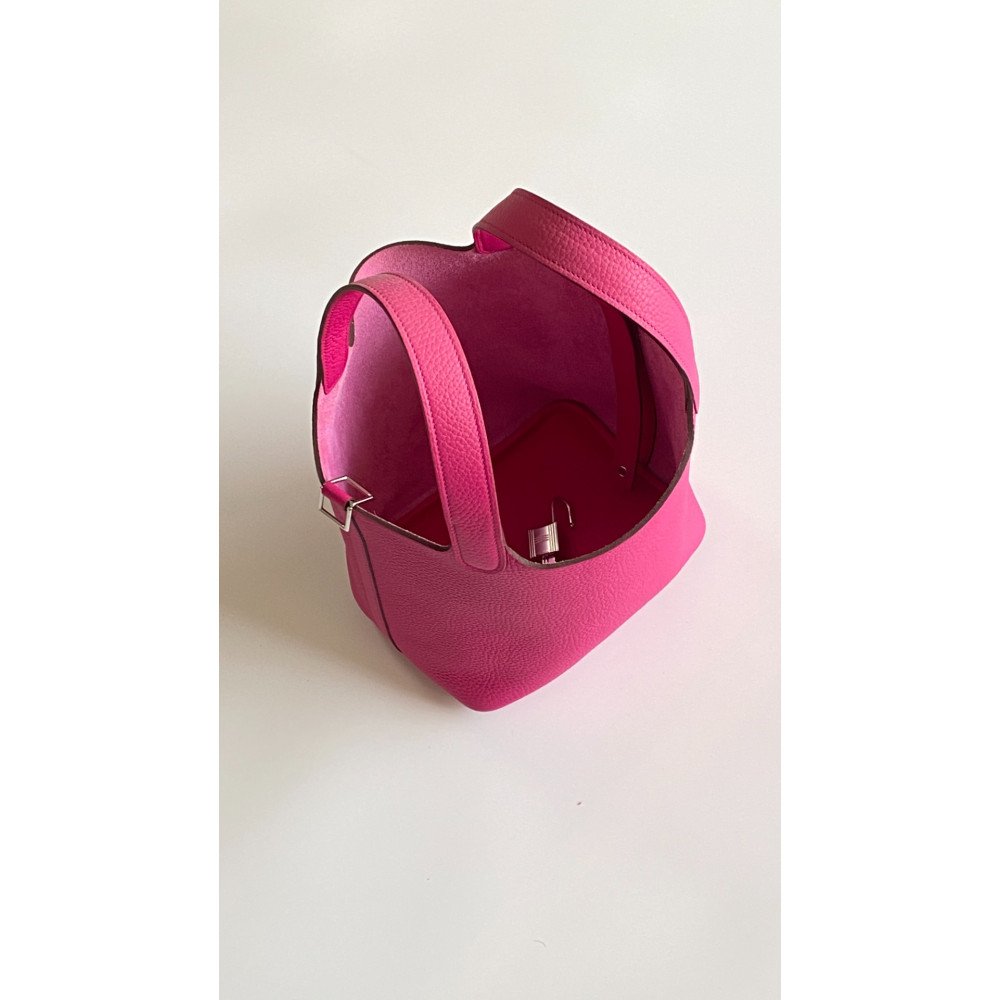 Hermès Picotin Lock Bag 18cm – Magnolia Pink Hermès Picotin Lock Bag 18cm – Magnolia Pink