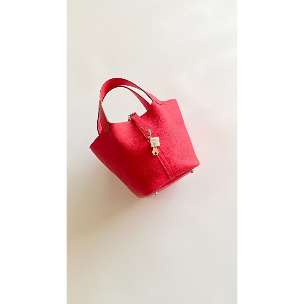 Hermès Picotin Lock Bag 18cm – National Flag Red Hermès Picotin Lock Bag 18cm – National Flag Red