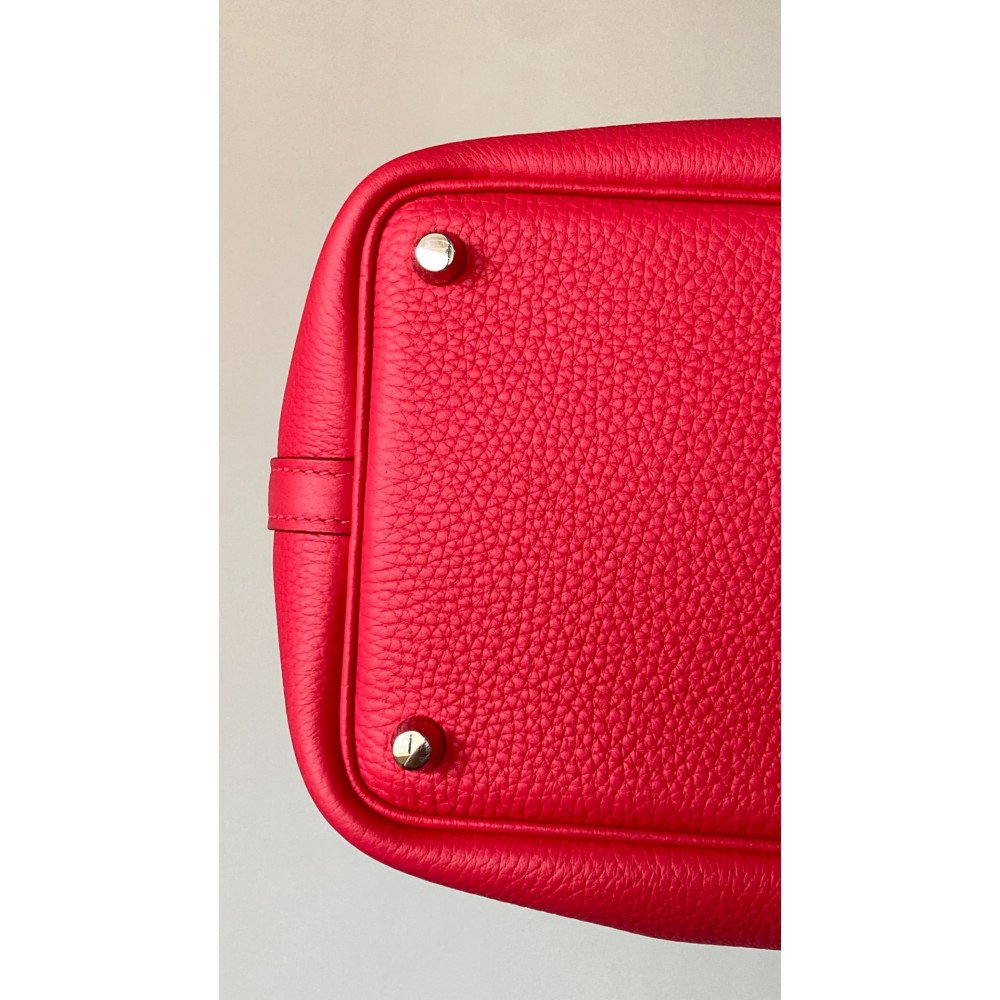 Hermès Picotin Lock Bag 18cm – National Flag Red Hermès Picotin Lock Bag 18cm – National Flag Red