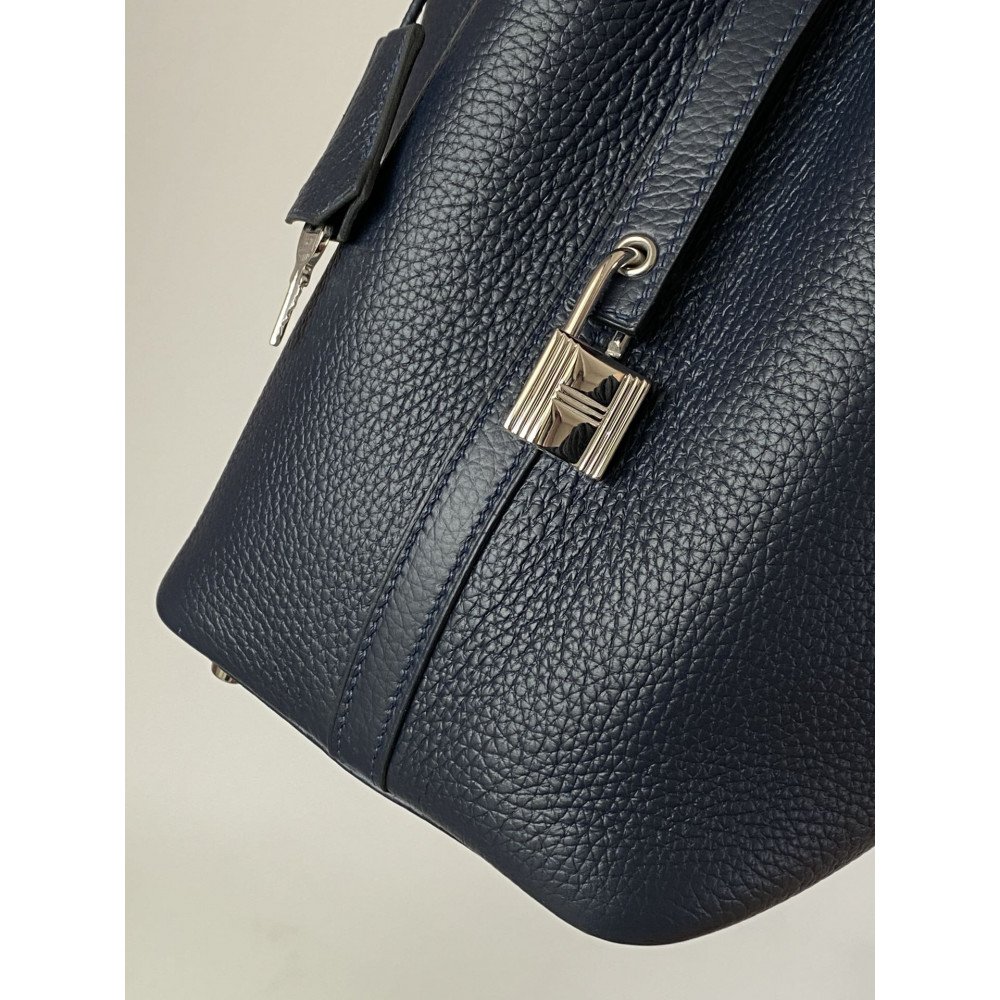 Hermès Picotin Lock Bag 18cm – Midnight Blue Hermès Picotin Lock Bag 18cm – Midnight Blue