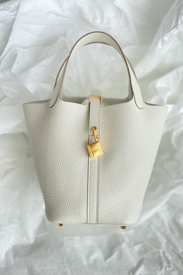 Hermès Picotin Lock Bag 18cm – Milkshake White
