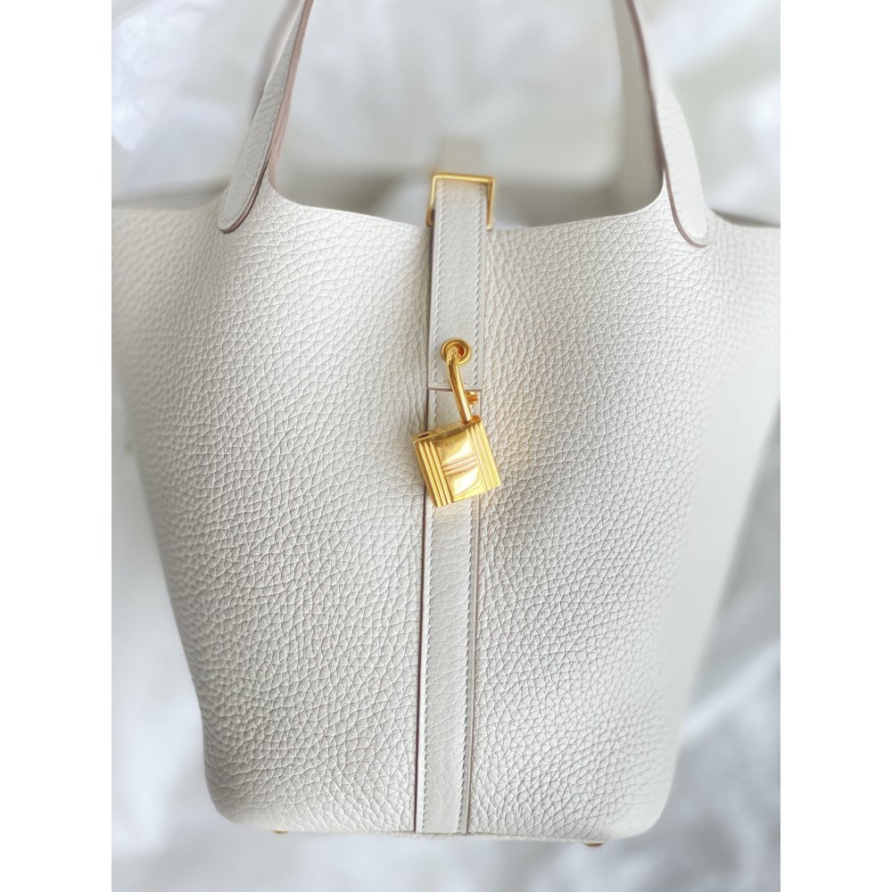 Hermès Picotin Lock Bag 18cm – Milkshake White Hermès Picotin Lock Bag 18cm – Milkshake White
