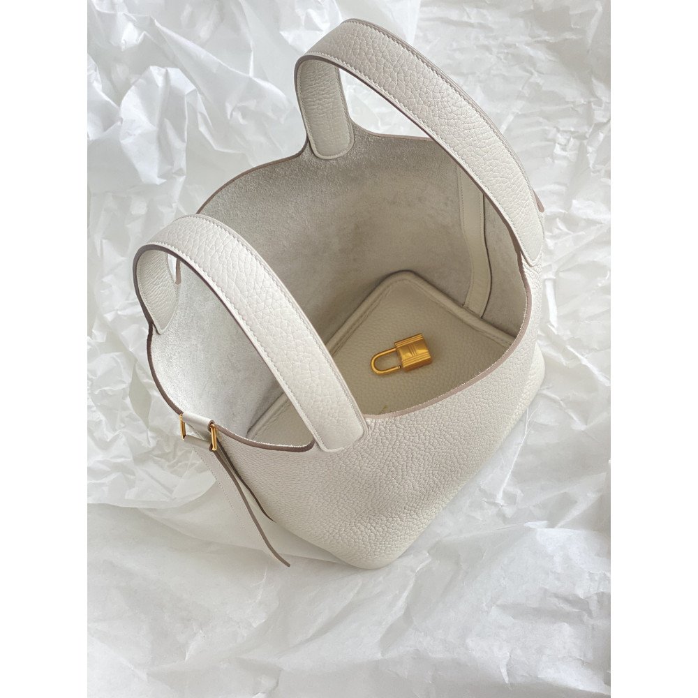 Hermès Picotin Lock Bag 18cm – Milkshake White Hermès Picotin Lock Bag 18cm – Milkshake White