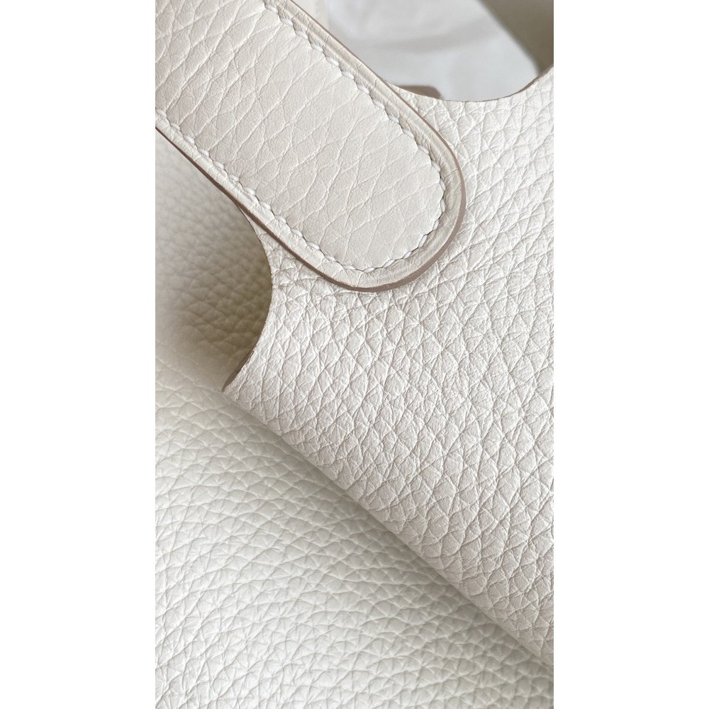 Hermès Picotin Lock Bag 18cm – Milkshake White Hermès Picotin Lock Bag 18cm – Milkshake White