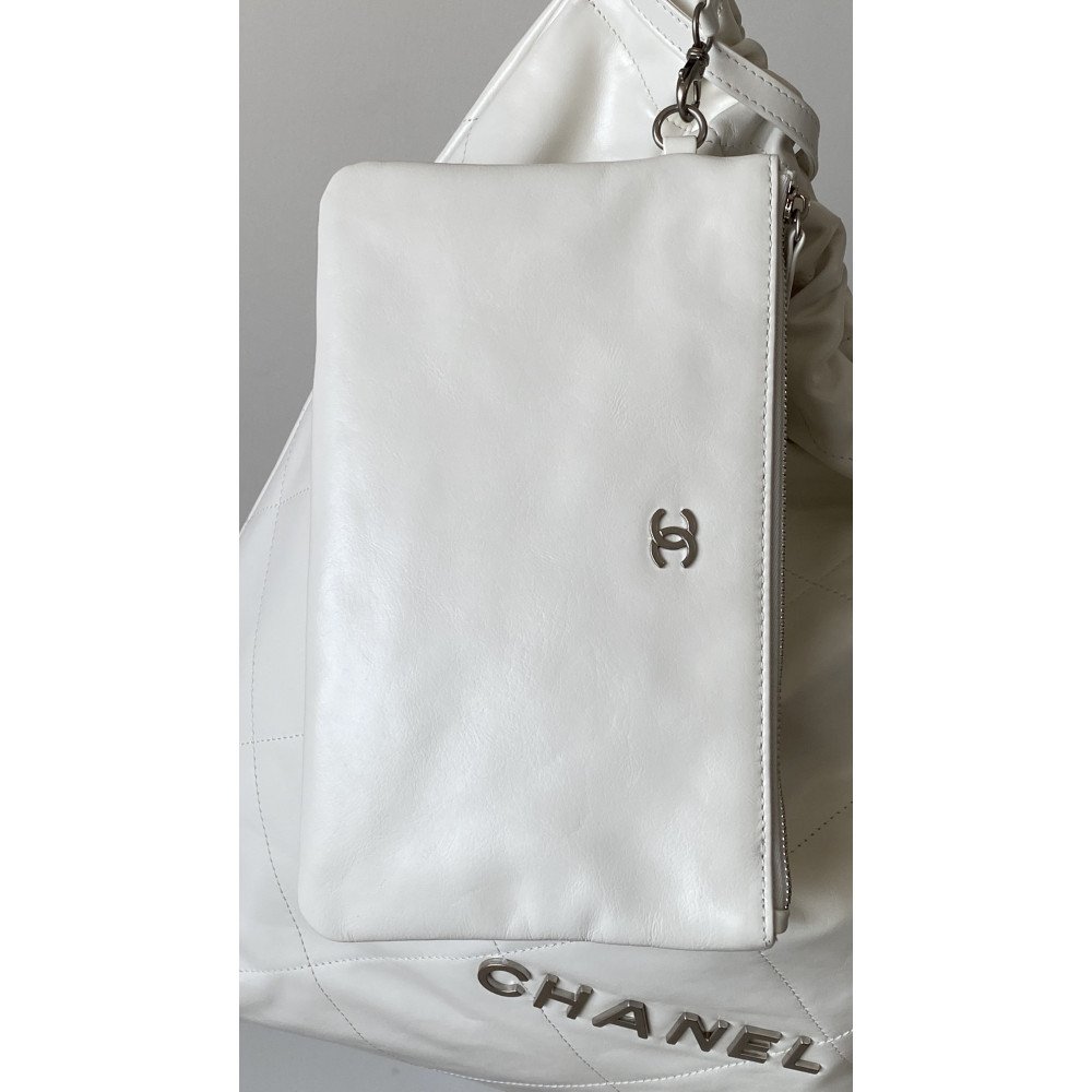 Chanel 22 Bag "Trash Bag" Shoulder Bag Chanel 22 Bag "Trash Bag" Shoulder Bag