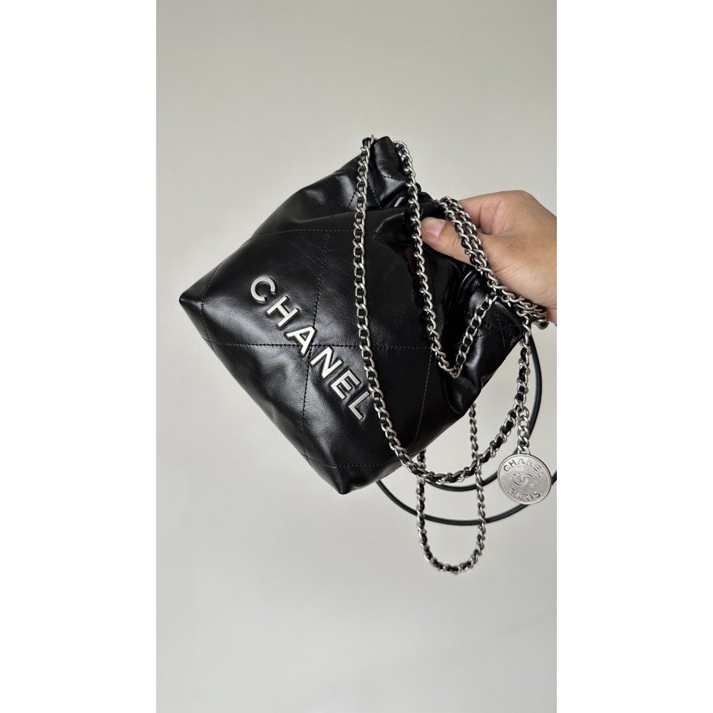 Chanel 23C black mini 22Bag, 