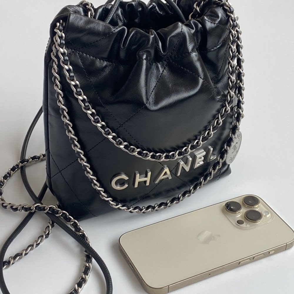 Chanel 23C black mini 22Bag, 