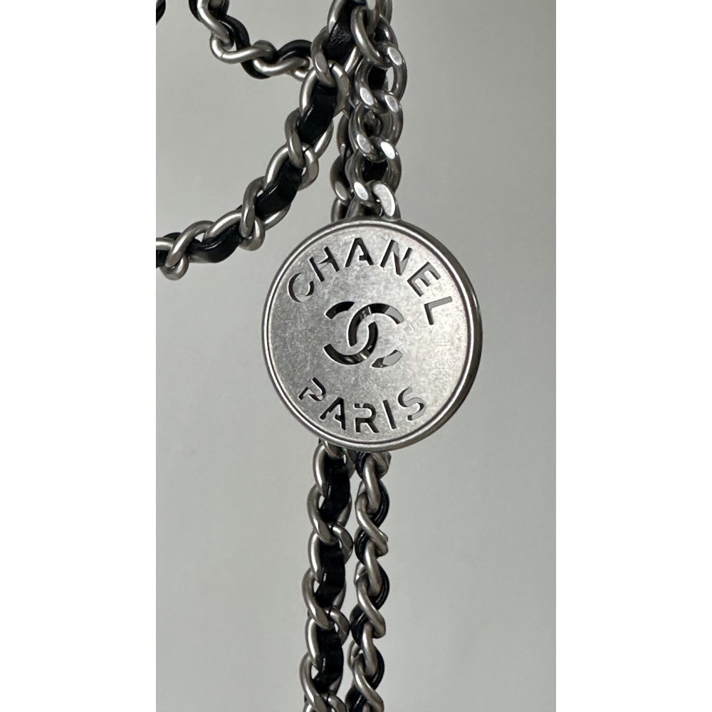 Chanel 23C black mini 22Bag, 