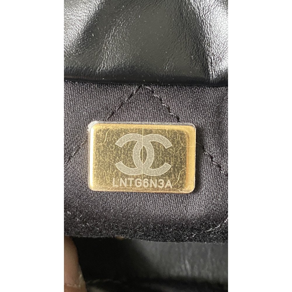 Chanel 24SS latest color-blocked mini 22Bag Chanel 24SS latest color-blocked mini 22Bag