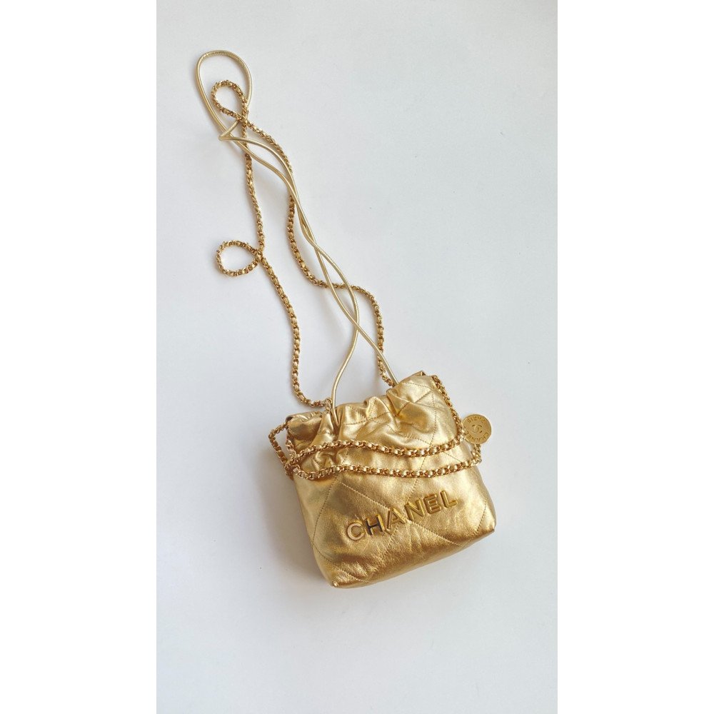 Chanel 24B limited color gold mini 22Bag! Chanel 24B limited color gold mini 22Bag!