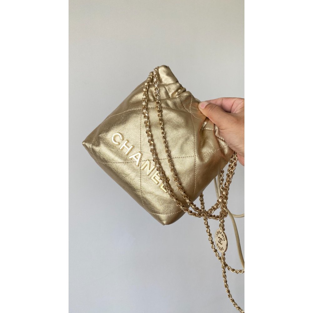 Chanel 24B limited color gold mini 22Bag! Chanel 24B limited color gold mini 22Bag!