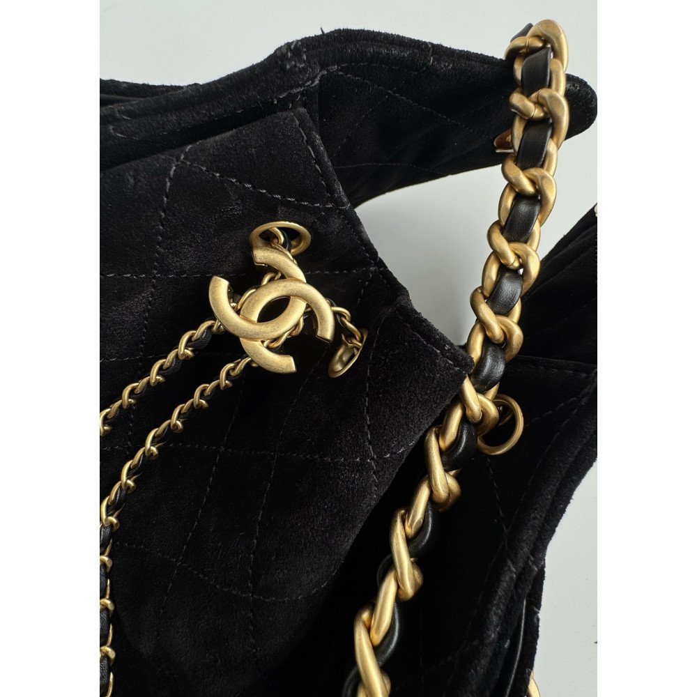 Chanel 25 Bag Small Hobo Boho Bag! Chanel 25 Bag Small Hobo Boho Bag!