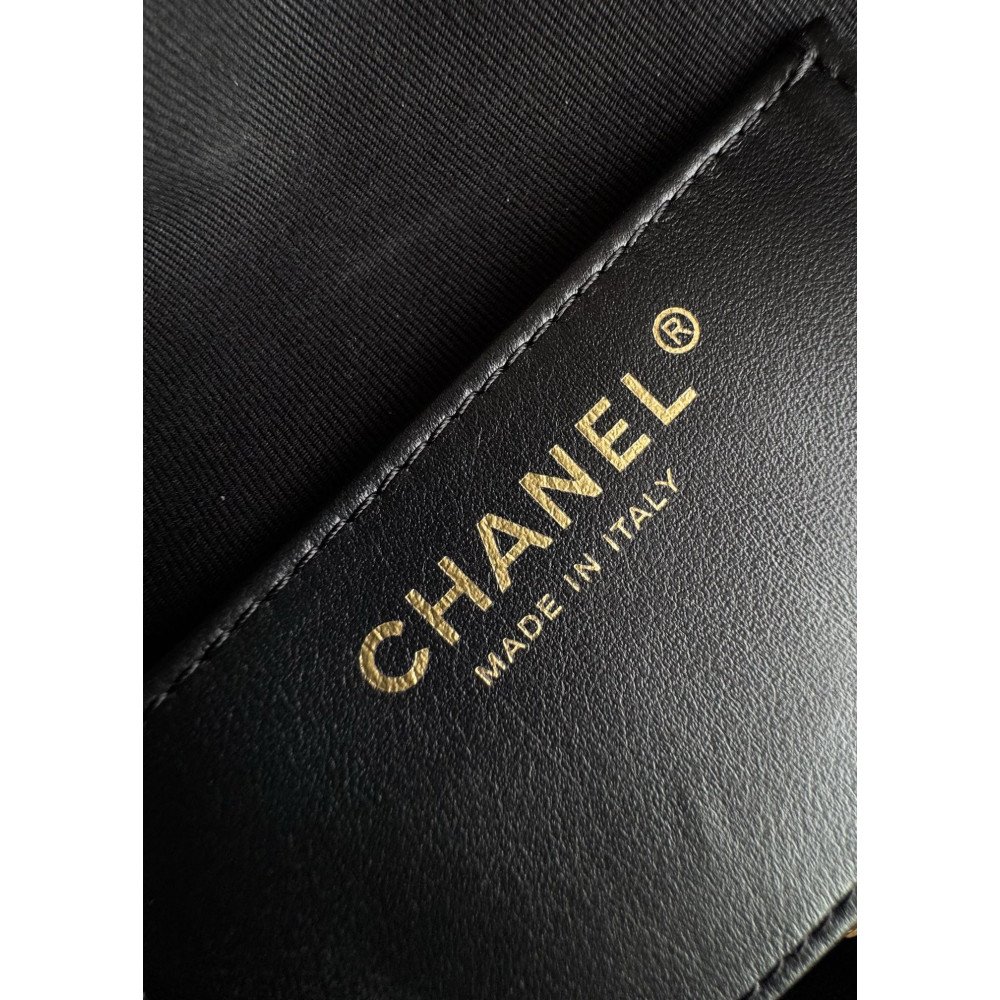 Chanel 25 Bag Small Hobo Boho Bag! Chanel 25 Bag Small Hobo Boho Bag!